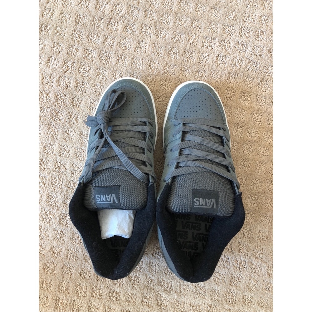 🔥FLASH SALE! NEW Men’s Vans Dockets Charcoal/Gray